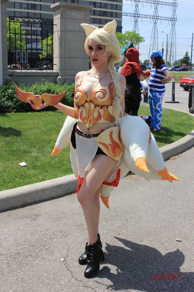 Melancholia Cosplay as Ninetails - Pokemon